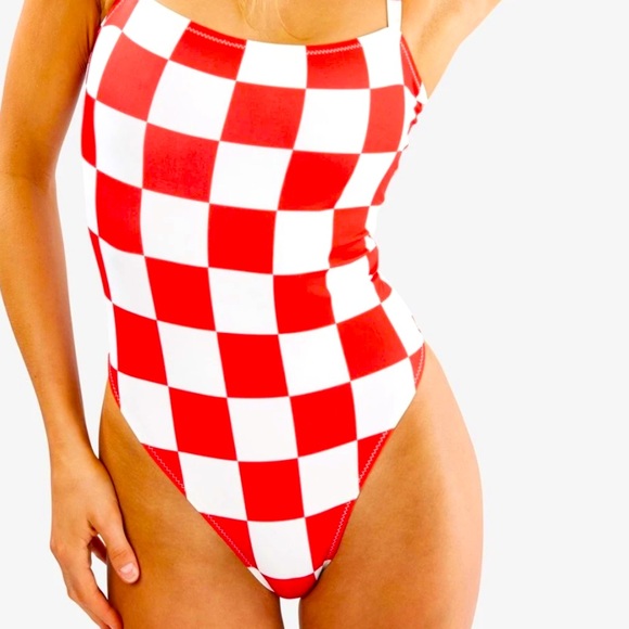 ⚫️💎🔴 NWT•Solid & Striped x RE/DONE collab 🔴💎⚫️